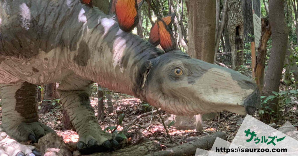 ステゴサウルスの生態：食性、繁殖、鳴き声、群れでの生活